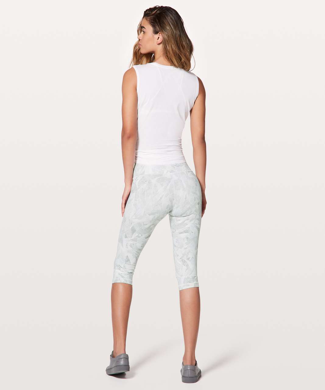 Lululemon Wunder Under Hi-Rise 1/2 Tight *Full-On Luxtreme 17