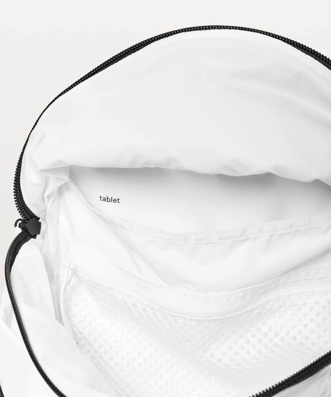 Lululemon Run All Day Backpack II *13L - White / Black