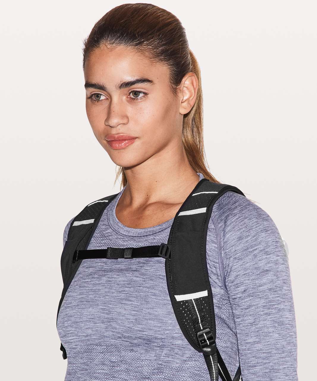 Lululemon Run All Day Backpack II *13L - White / Black