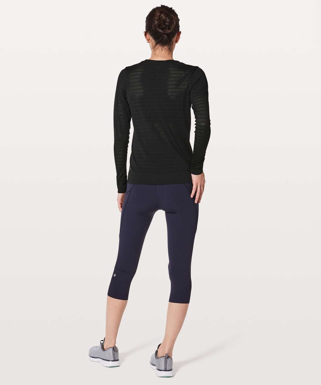 Lululemon Breeze By Long Sleeve *Squad - Black / Black