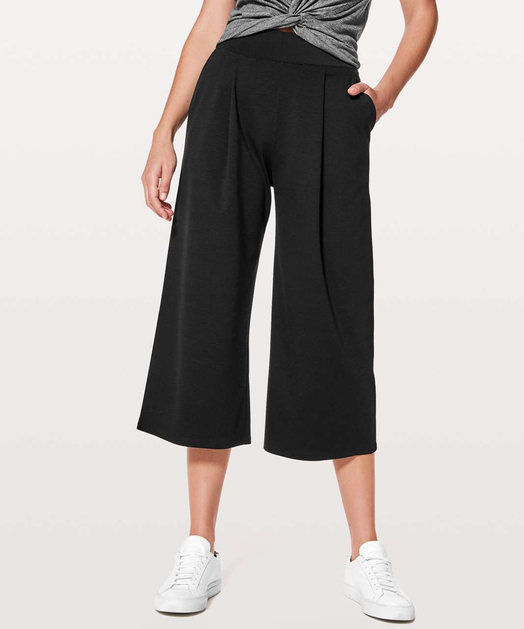 Lululemon Can You Feel The Pleat Crop *21" - Black