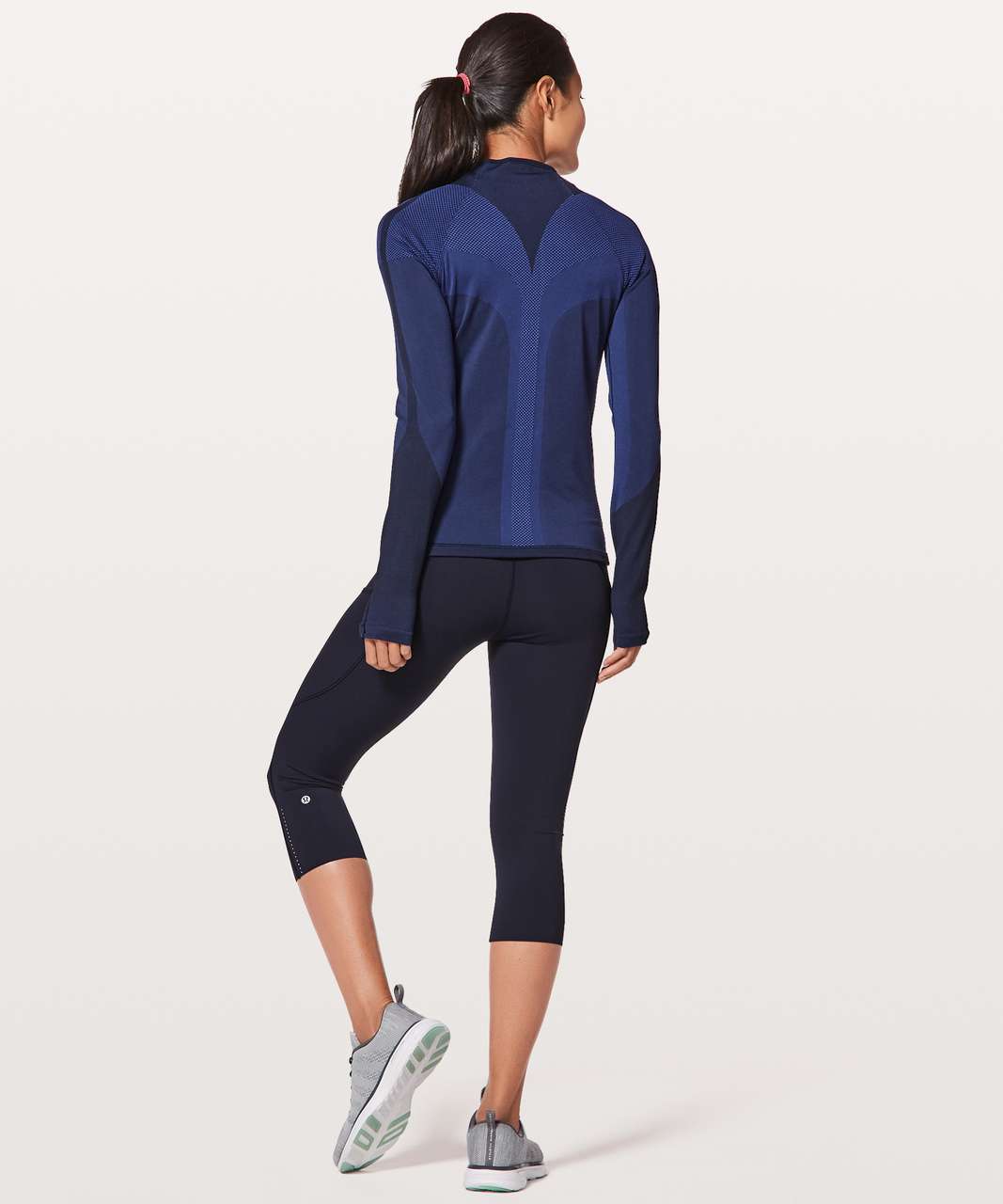 Lululemon Ready To Run Jacket Pinpoint - Midnight Navy / Moroccan Blue ...