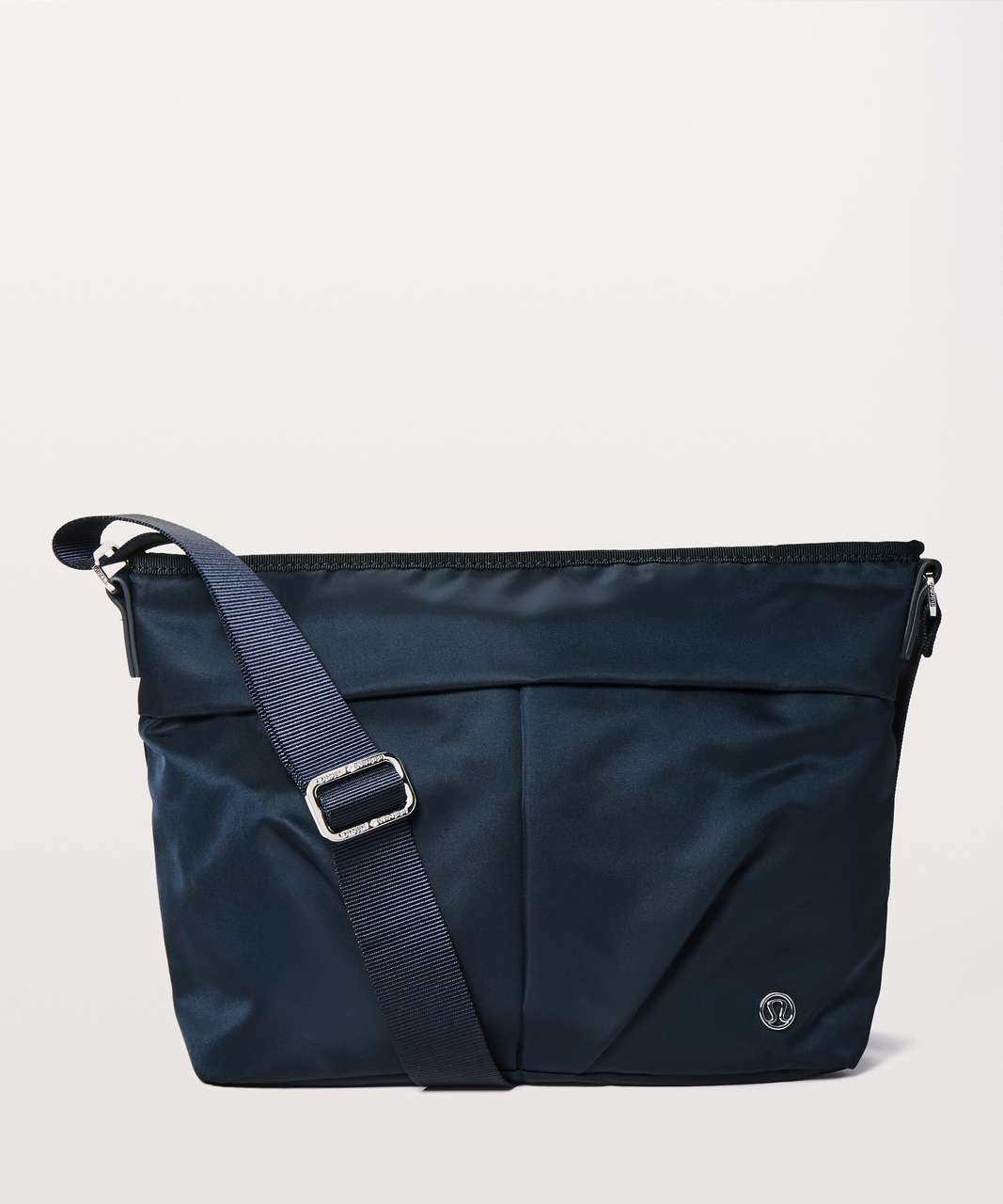 lululemon city adventurer shoulder bag