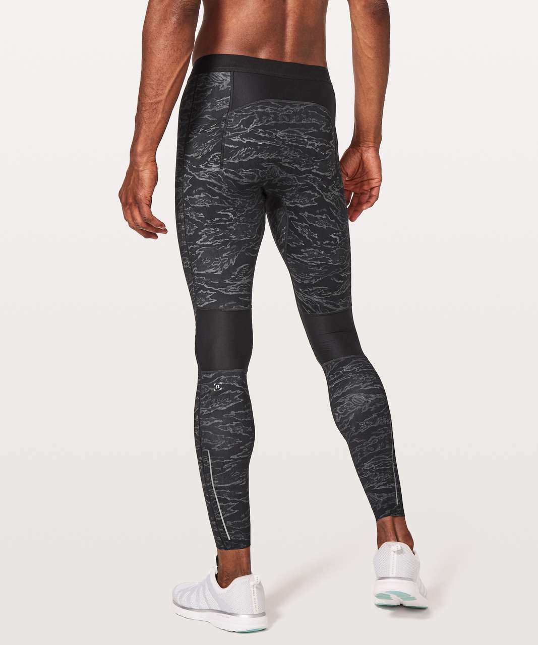 Nike tiger store camo leggings