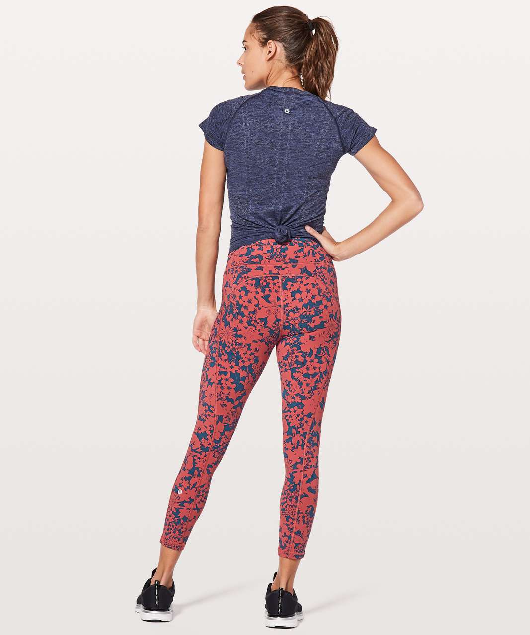 Lululemon Final Lap Crop *23 - Black - lulu fanatics