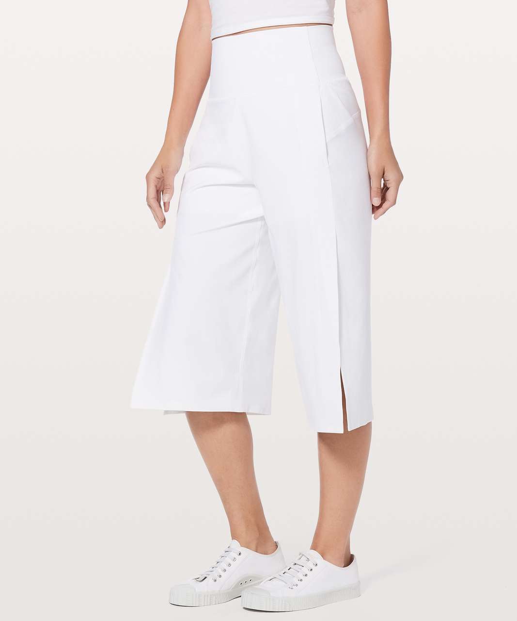 Lululemon Serene Crop *Lined 19" - White