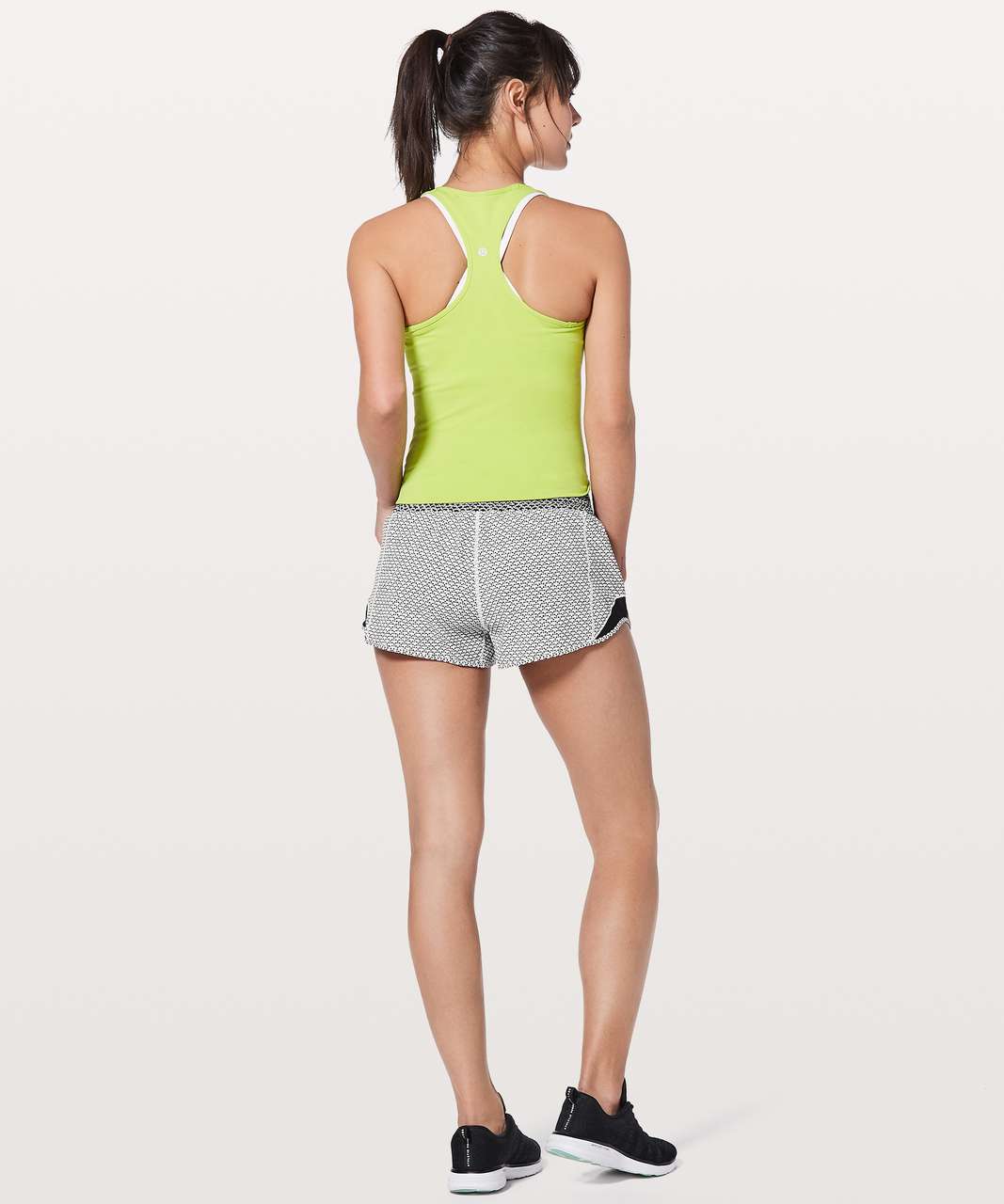 Lululemon Hotty Hot Short II *2.5" - Monochromic White / Monochromic Black