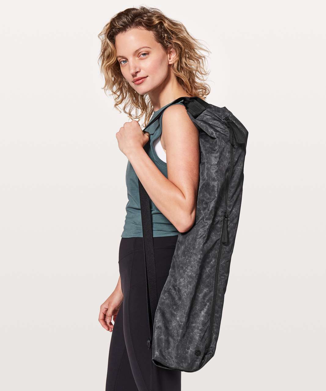 Lululemon The Yoga Bag *14L - Gravel Dust Ice Grey Nebula / Black - lulu  fanatics