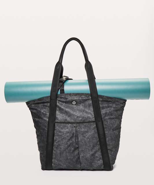 lululemon black tote bag