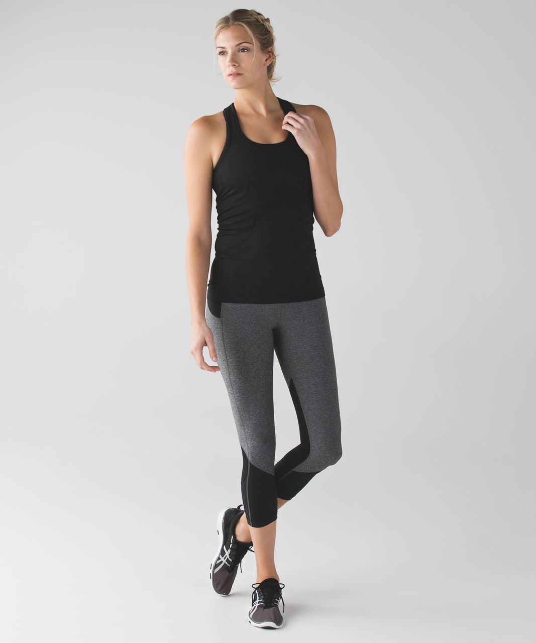 Lululemon Swiftly Tech Racerback - Black / Black