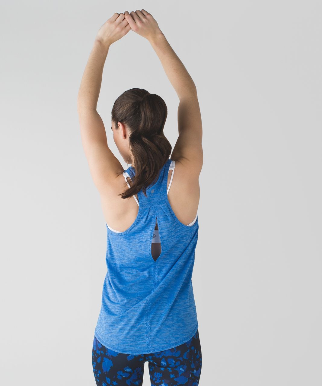 lululemon salute the sun singlet