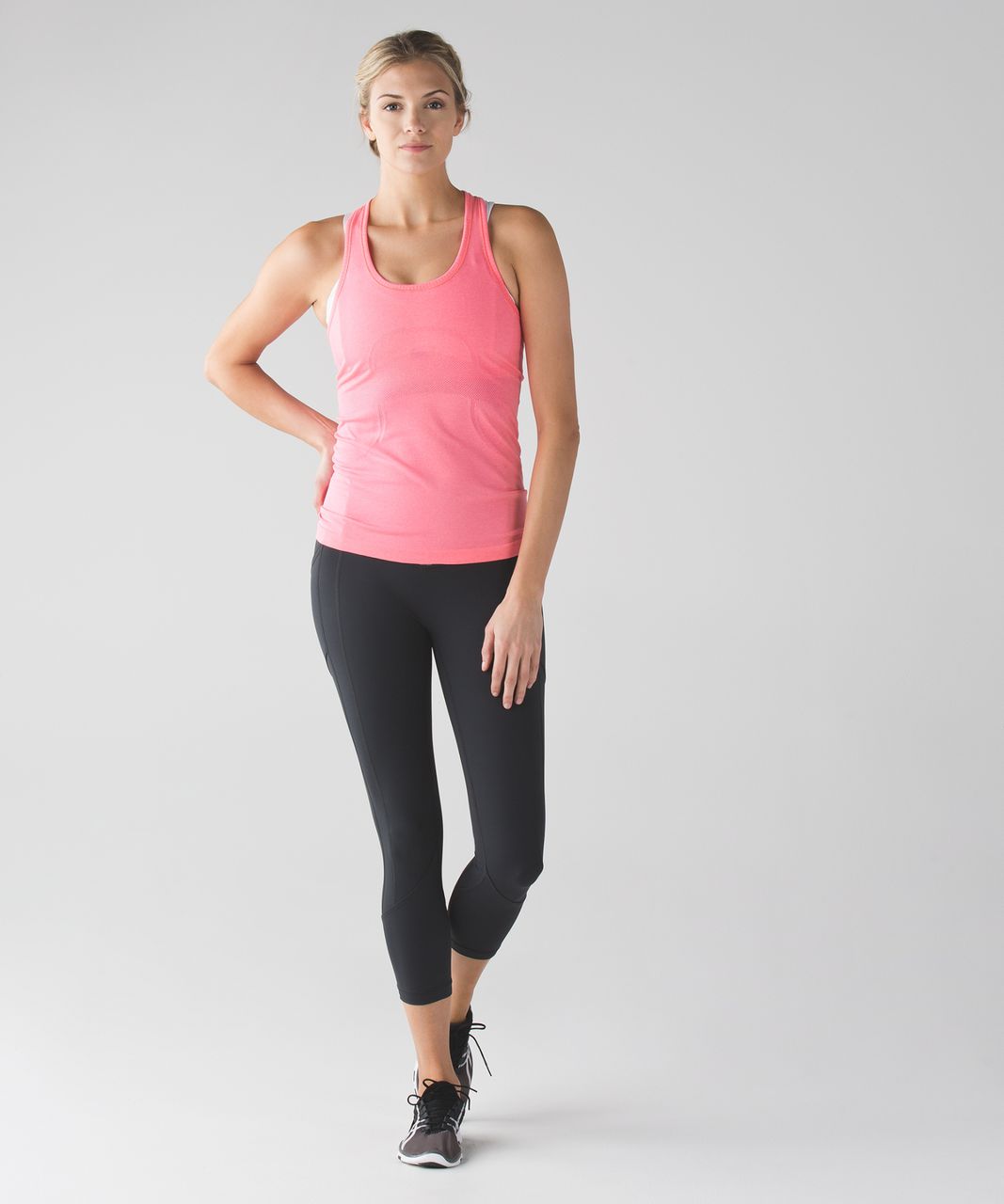 Lululemon Swiftly Tech Racerback - Heathered Flash Light