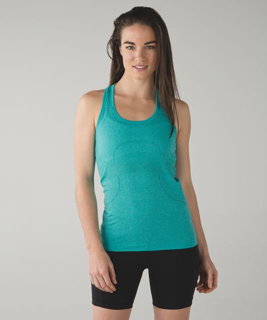 Lululemon Distorted Noise Creamy Mint/Cedar Green Size 4 - $23 (60% Off  Retail) - From Adison