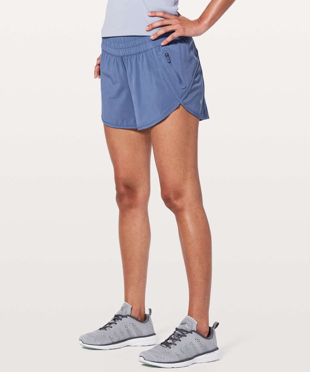 Lululemon Tracker Short V *4" - Brilliant Blue