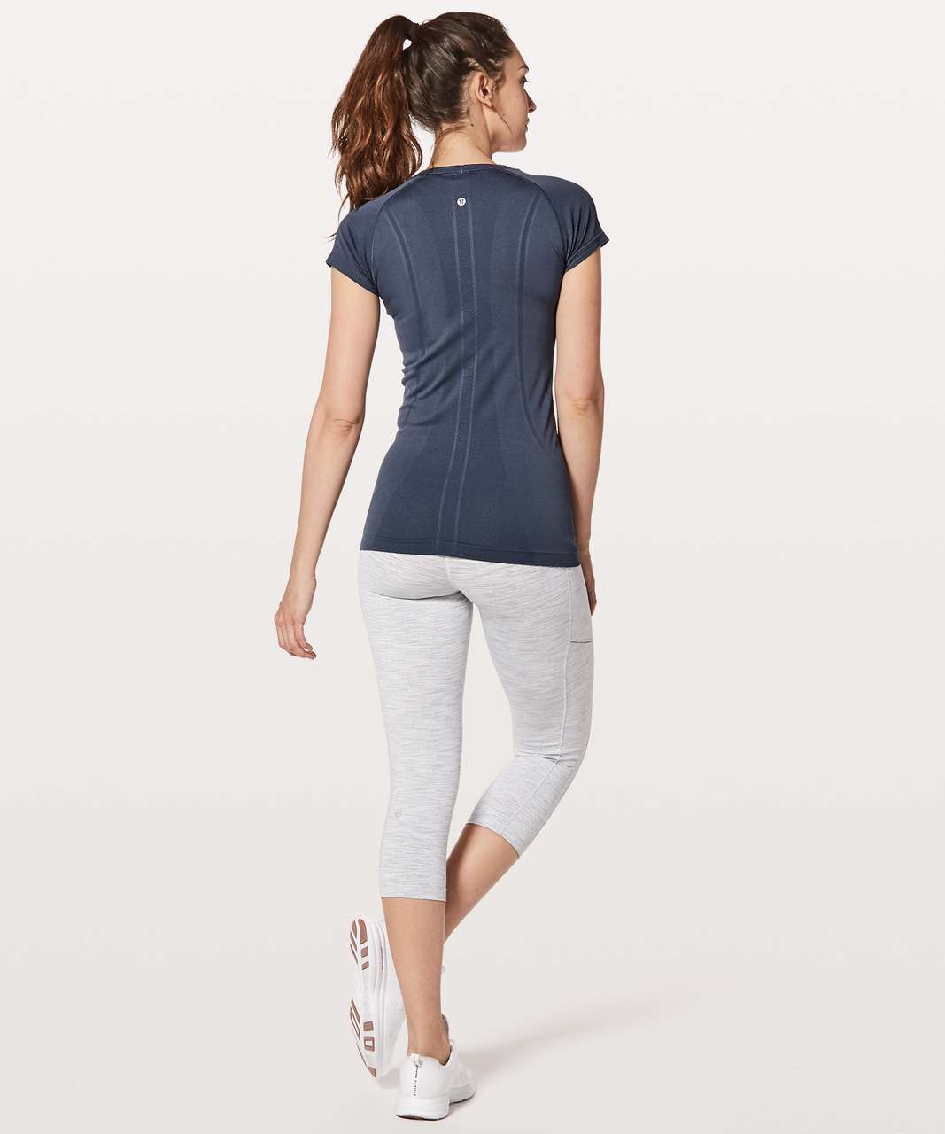 Lululemon Swiftly Tech Short Sleeve Crew - Dazed / Dazed