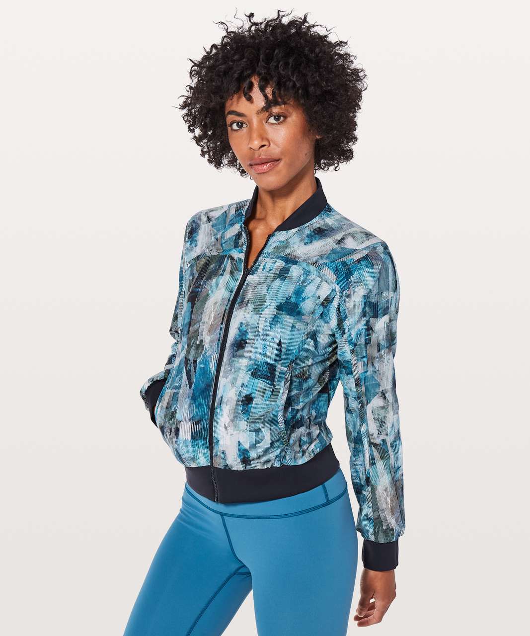 Lululemon Bomb Around Jacket *Reversible - Black Night / Sun Dazed Multi Blue