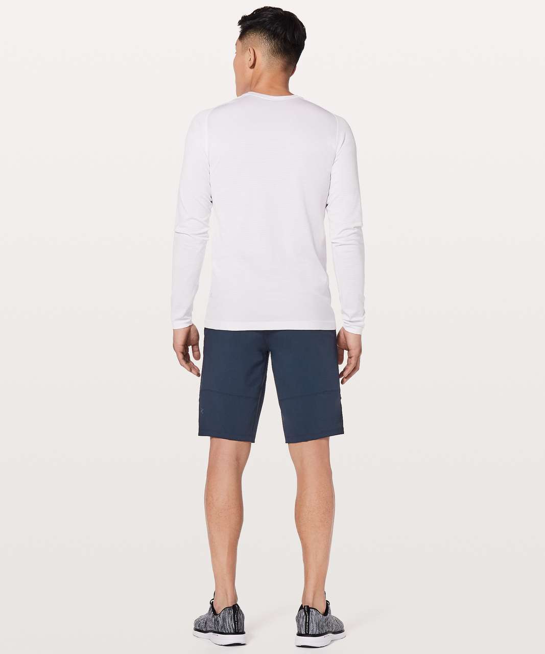 Lululemon Mountain Side Shorts *11" - True Navy