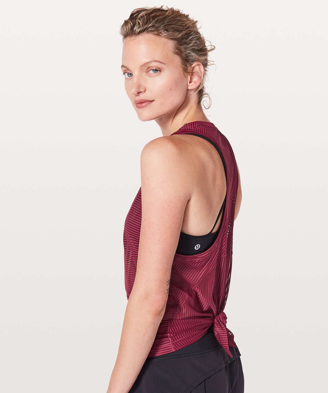 Lululemon Miles Ahead Tank - Ruby Wine 