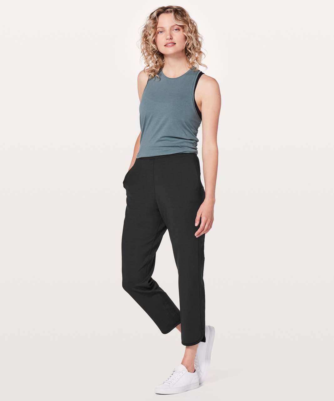 Lululemon Every Moment Pant *26" - Black