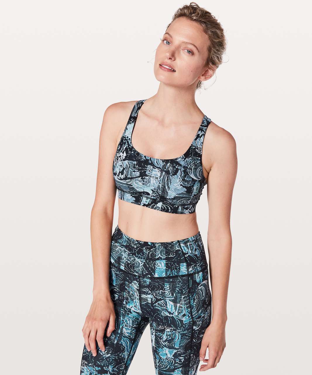 Lululemon Fast & Free Bra (Nulux) - Aero Blue - lulu fanatics