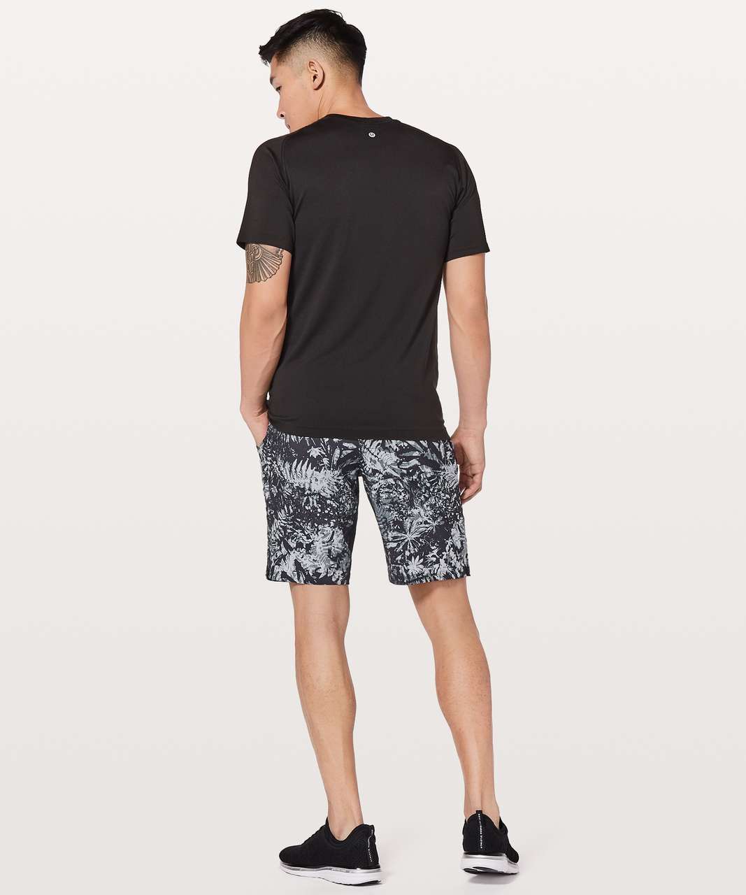 Lululemon - Pace Breaker Short Linerless 9 - Heathered Texture Printed  Mercury Deep Coal - $58.00