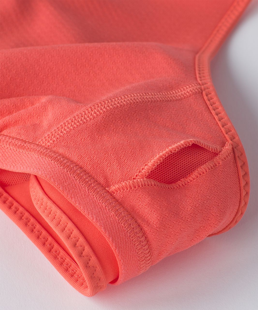 Lululemon Yoga Haven Bra - Cape Red