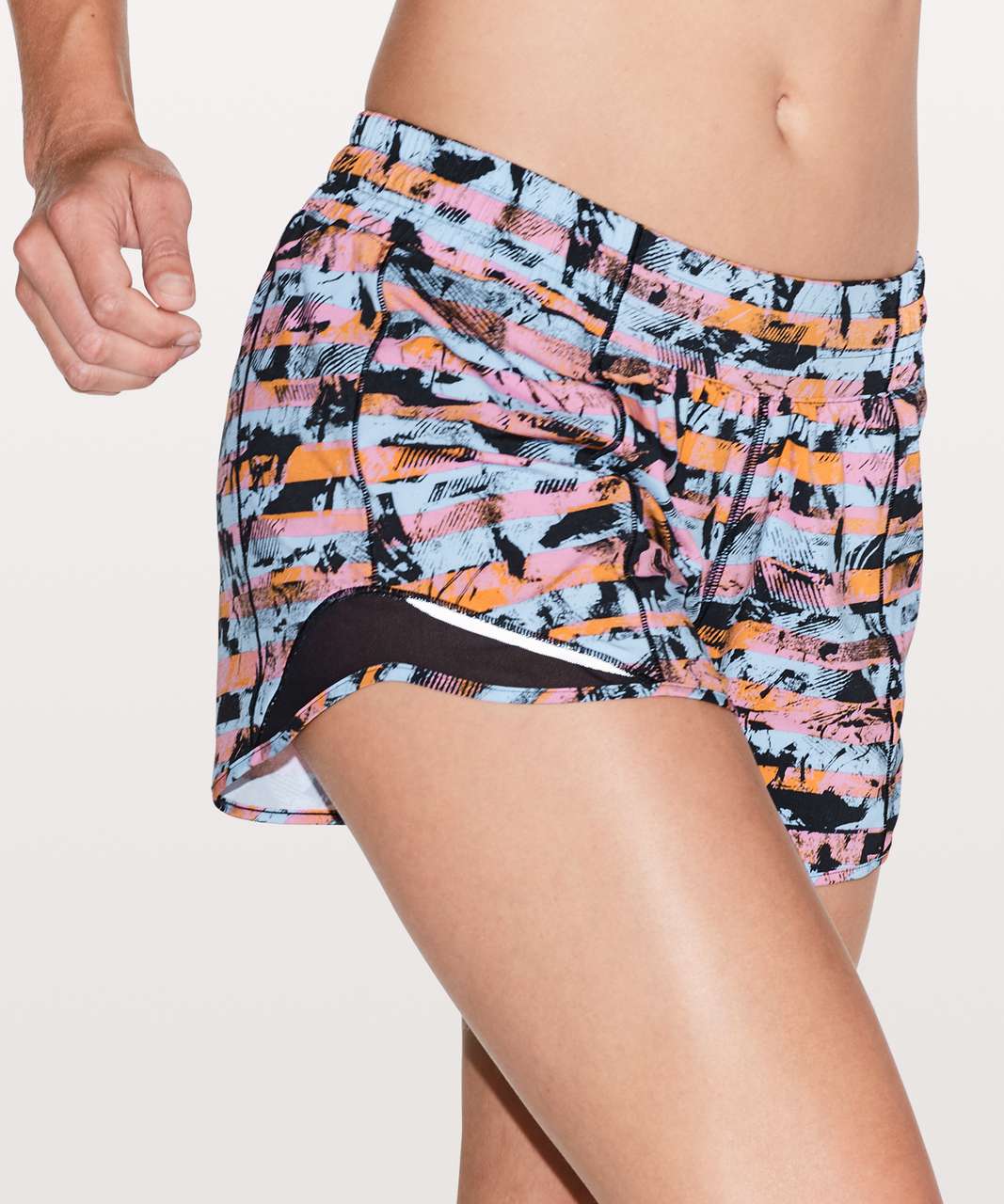 Lululemon Hotty Hot Short II *Long 4" - Inversion Multi / Black