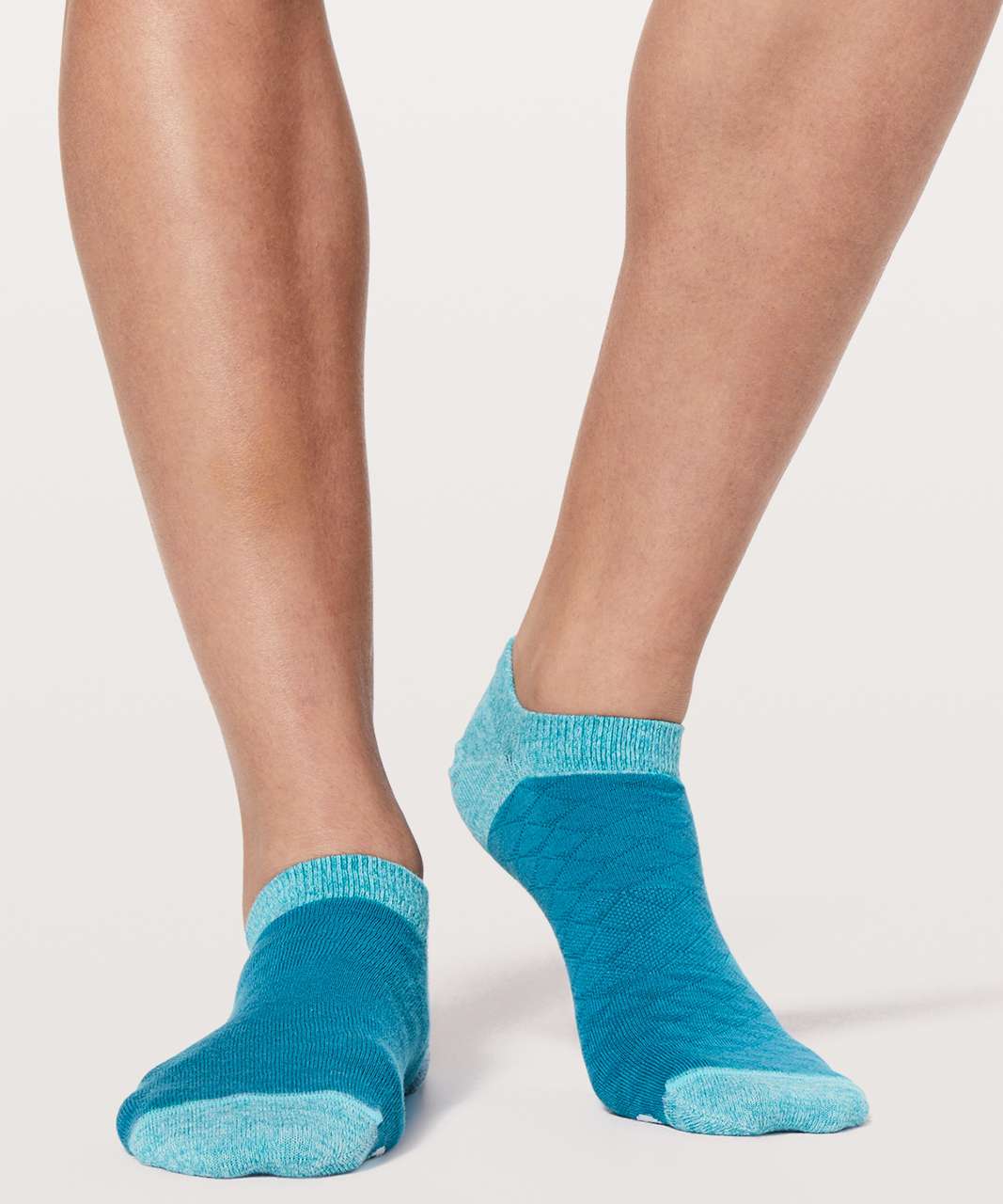 Lululemon On The Fly Sock *Mountain - Teal Blue / Blue Glow