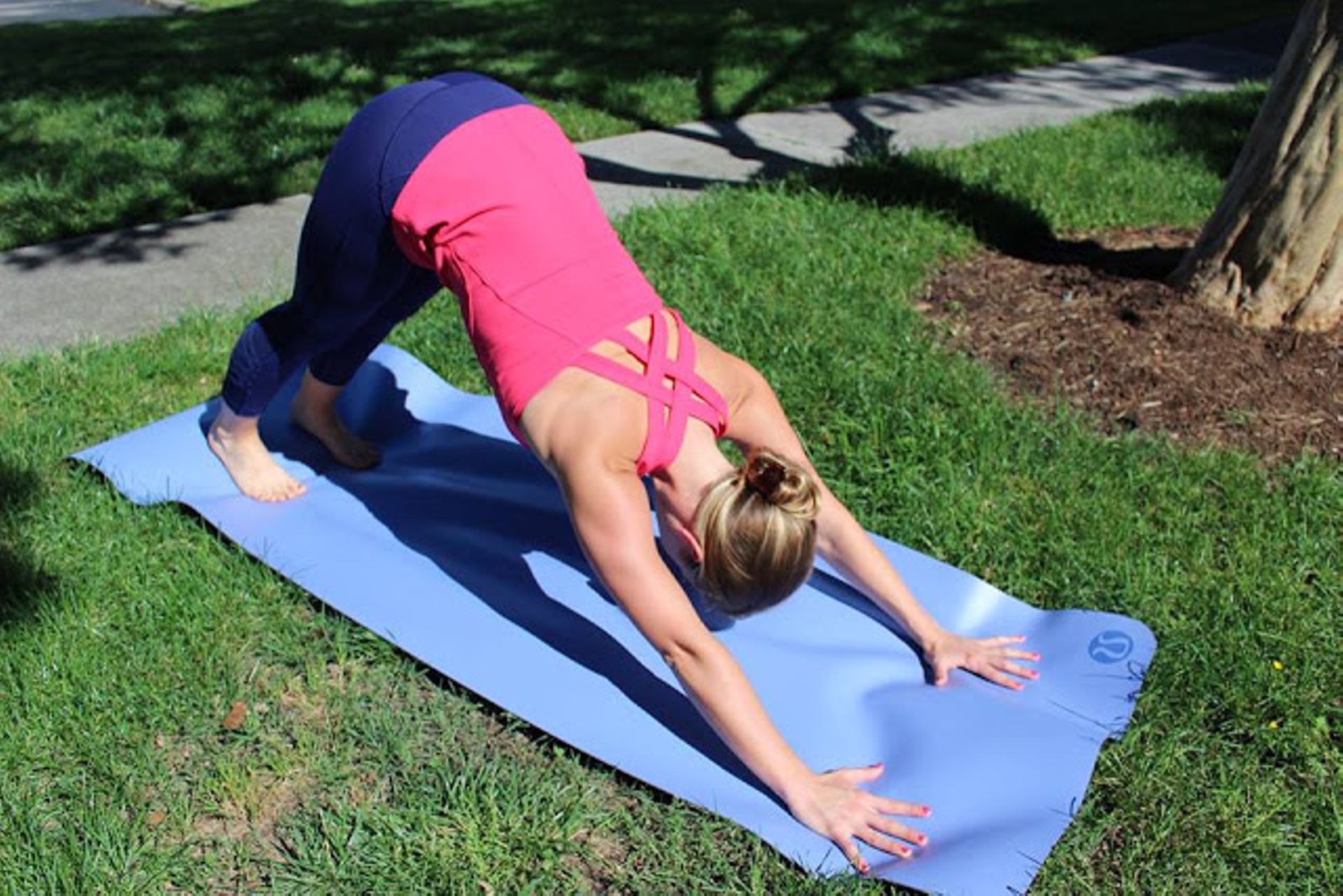 Lululemon Compassion Tank - Boom Juice