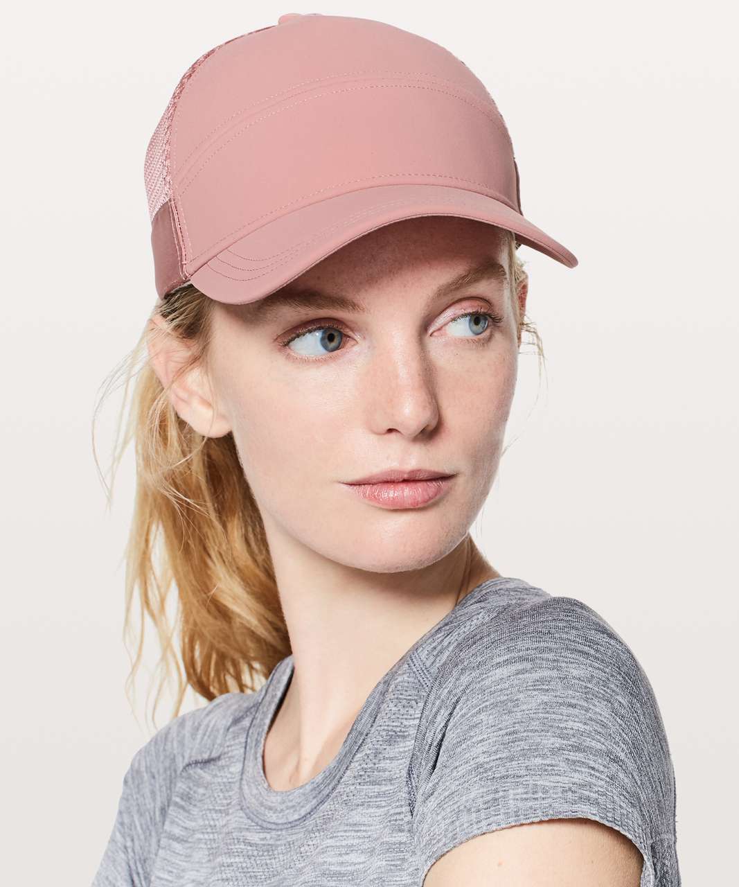 Lululemon Dash & Splash Cap II - Quicksand