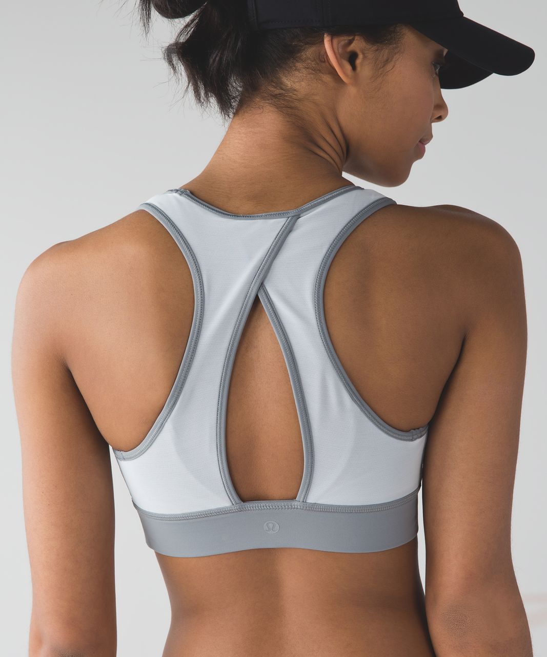 Lululemon Run With The Sun Bra - Bali Breeze / Pretty Lace Bali