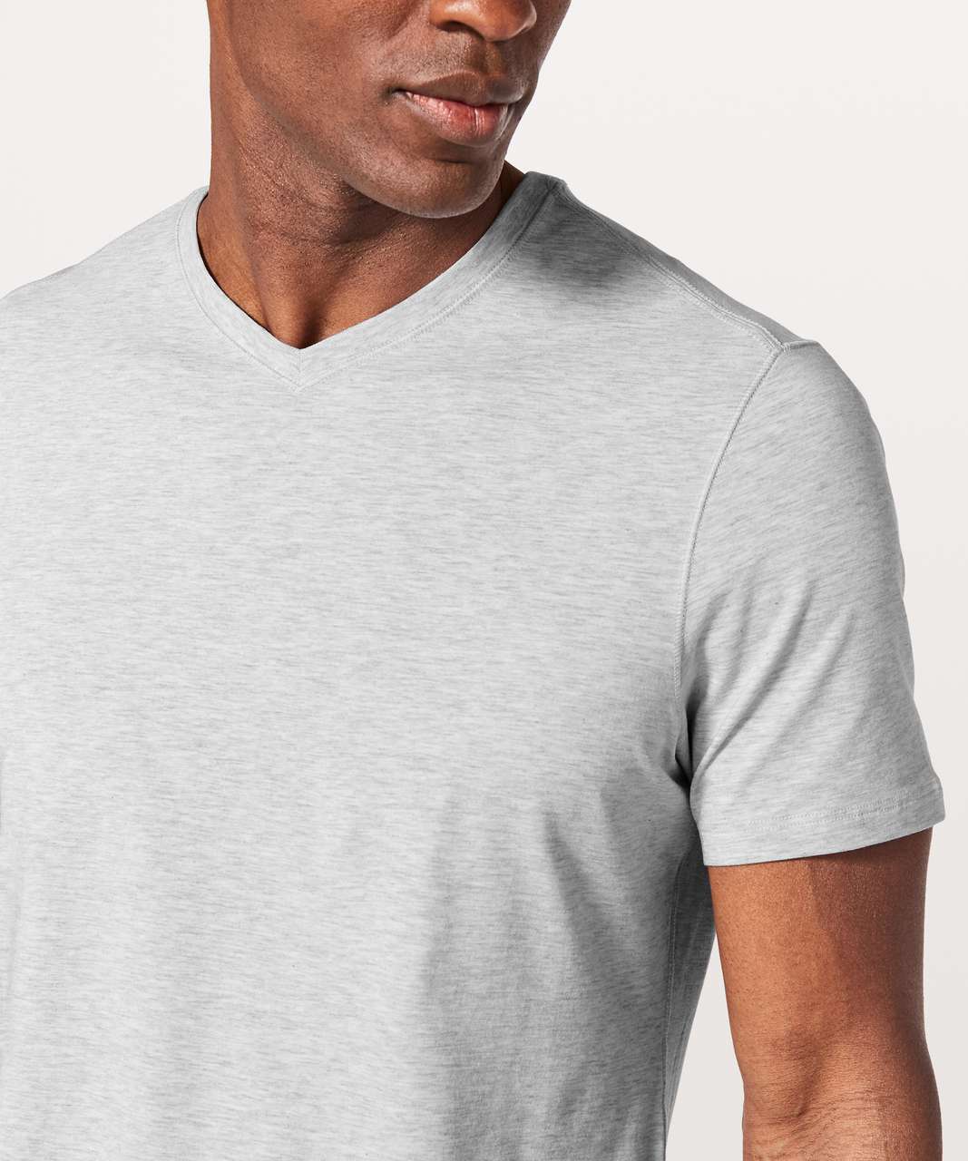 Lululemon 5 Year Basic V *Updated Fit - Heathered Core Ultra Light