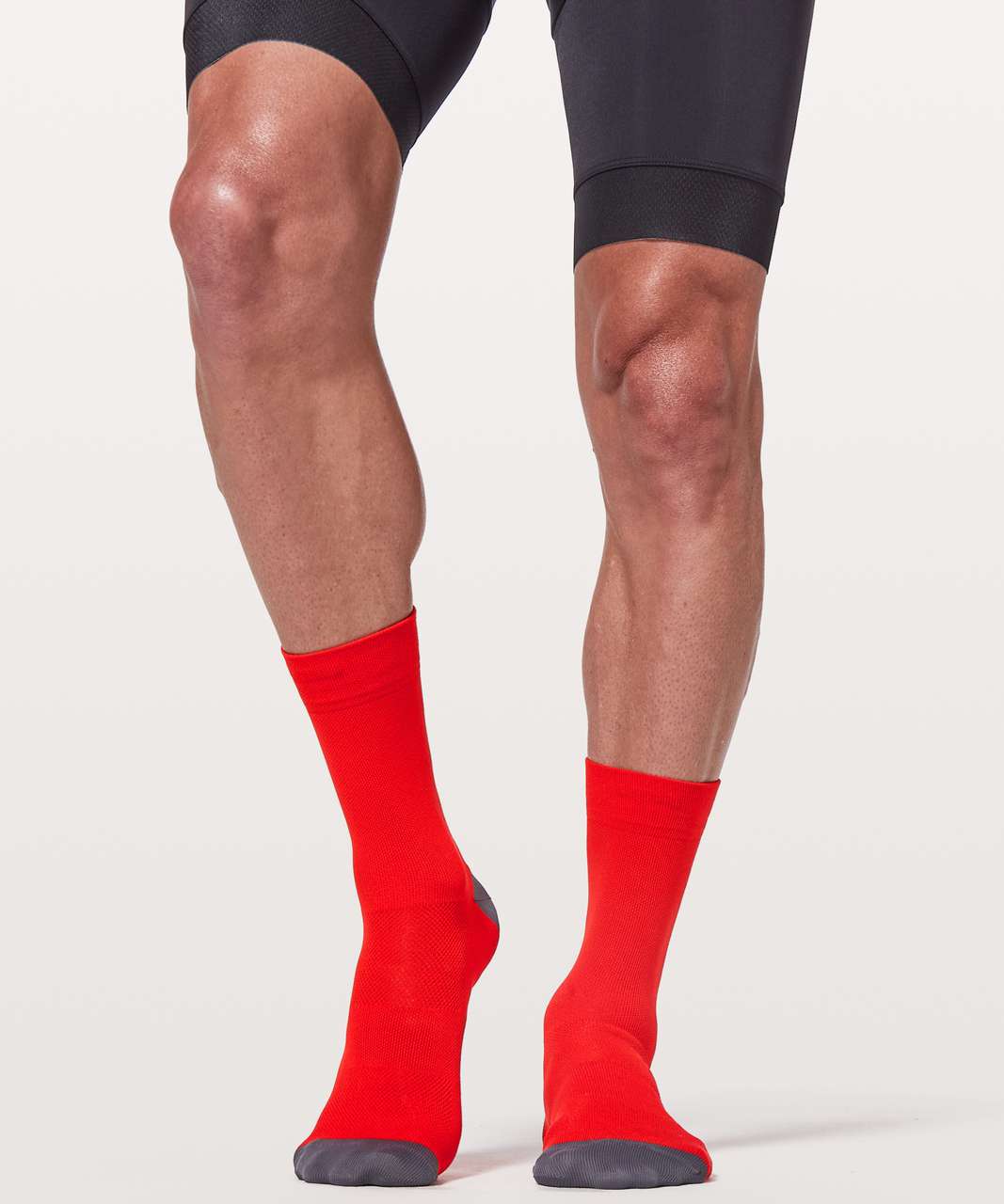 Lululemon 7Mesh Word Sock *6" - Laser Red