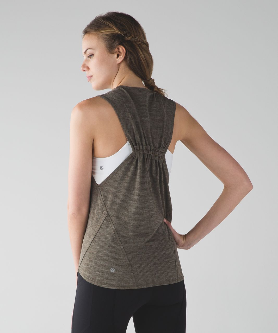 Lululemon In A Cinch Tank - Heathered Fatigue Green