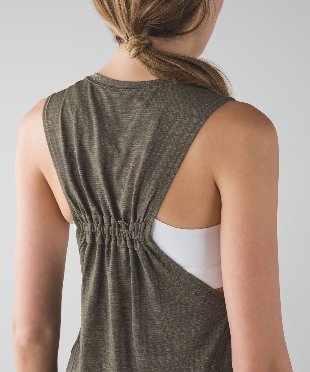 Lululemon In A Cinch Tank - Heathered Fatigue Green