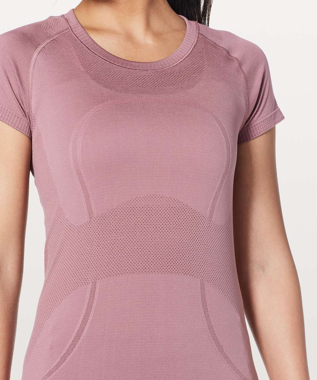 Lululemon Swiftly Tech Short Sleeve Crew - Figue / Figue