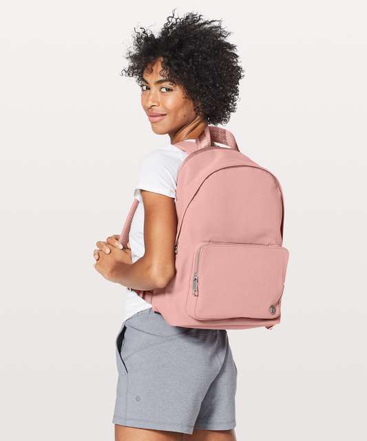 lululemon everywhere backpack 17l