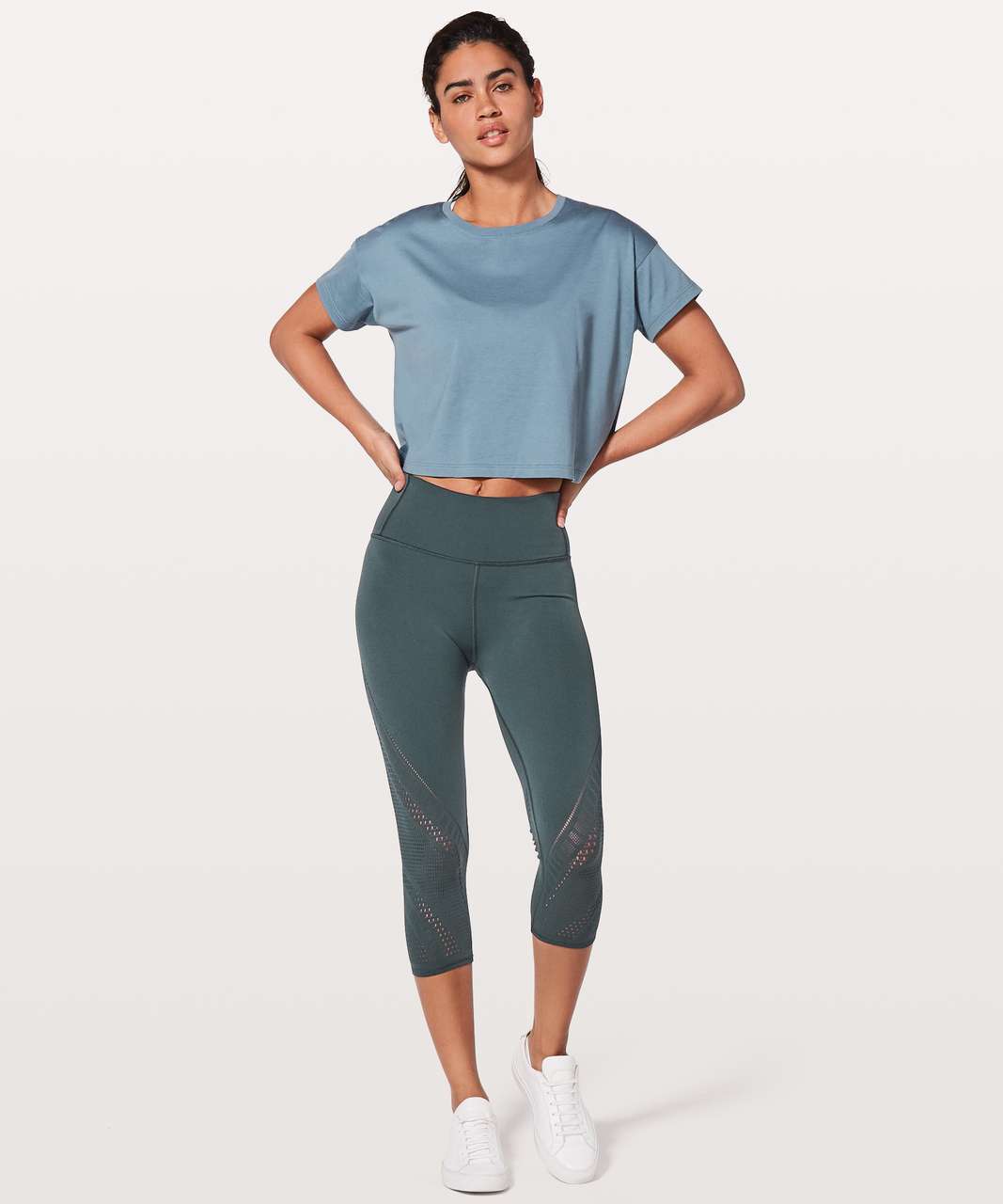 Lululemon Reveal Crop Interconnect *18" - Gravity