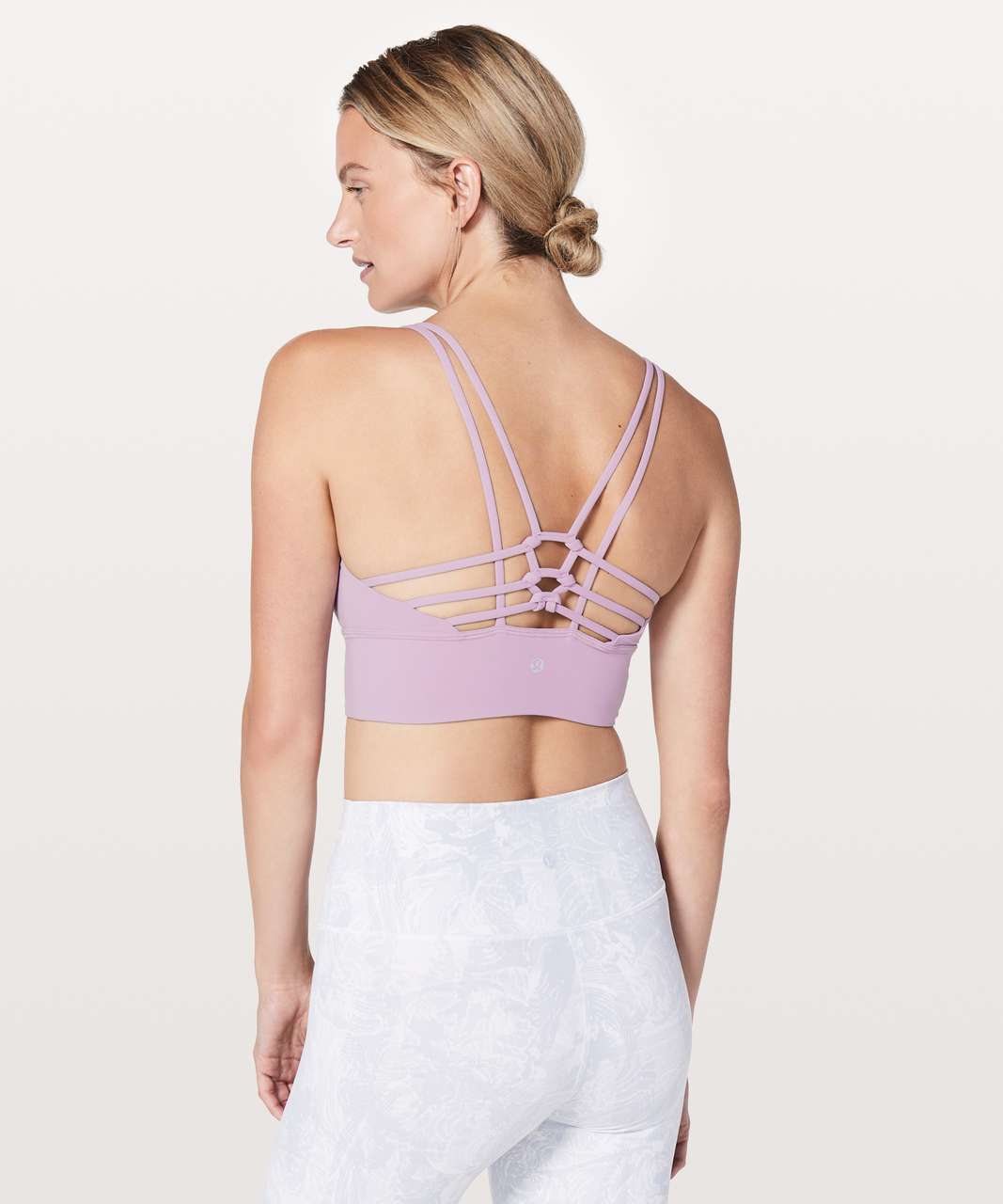 lululemon - The bra that has it all–a classic v-shaped neckline