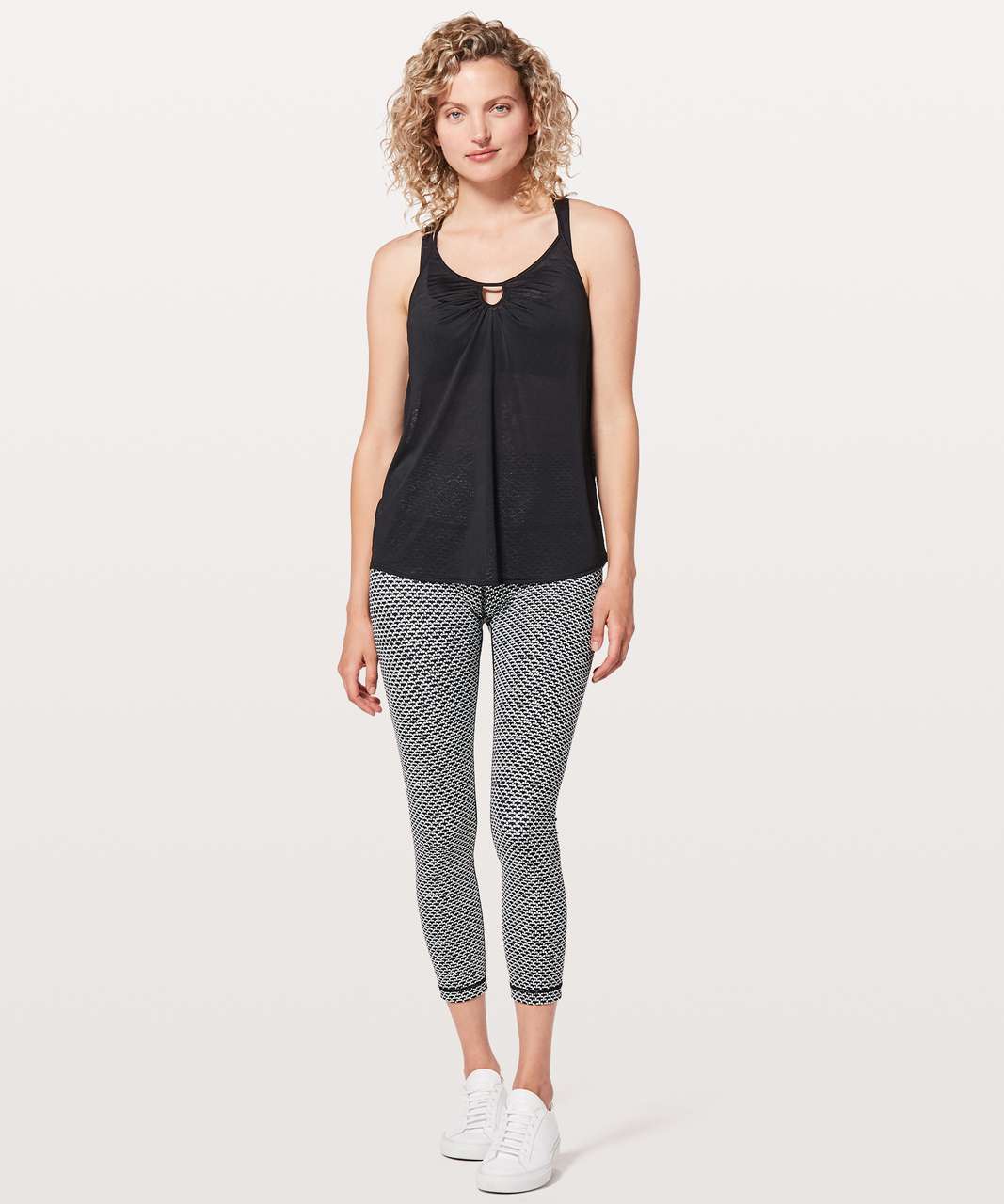 Lululemon Hold Tight Cropped Tank Top 8