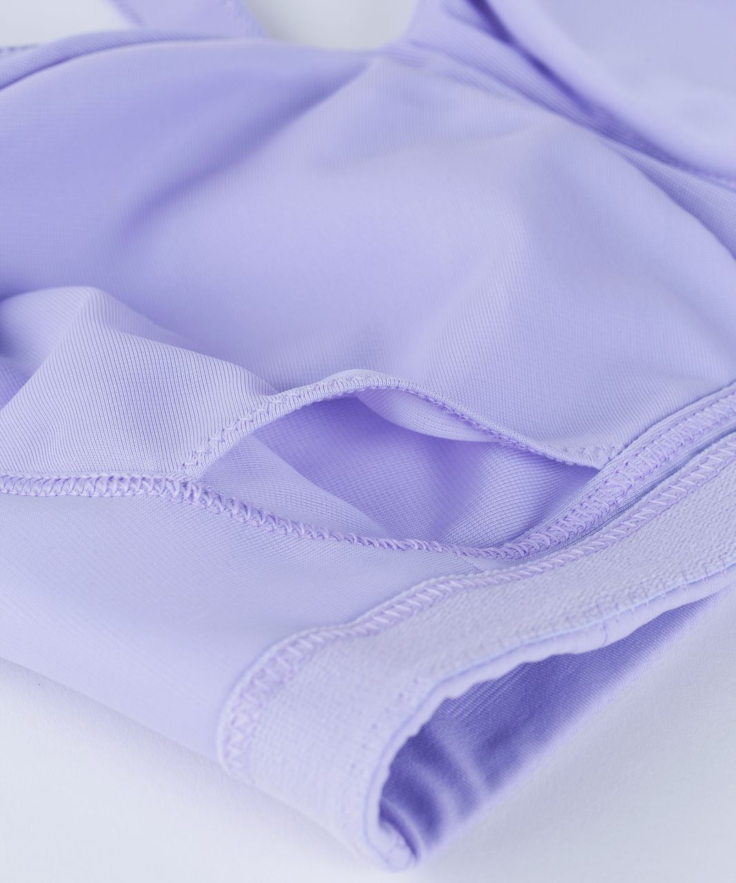 Lululemon Ta Ta Tamer III - Lilac