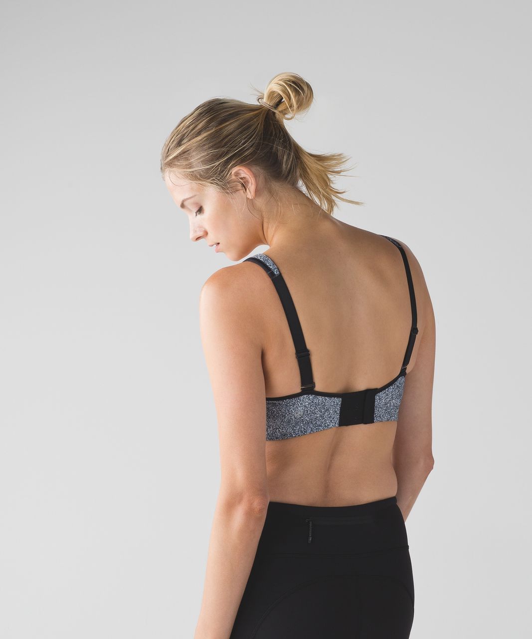 LULULEMON TA TA Tamer Women Sports Bra 38C Black Mesh Convertible