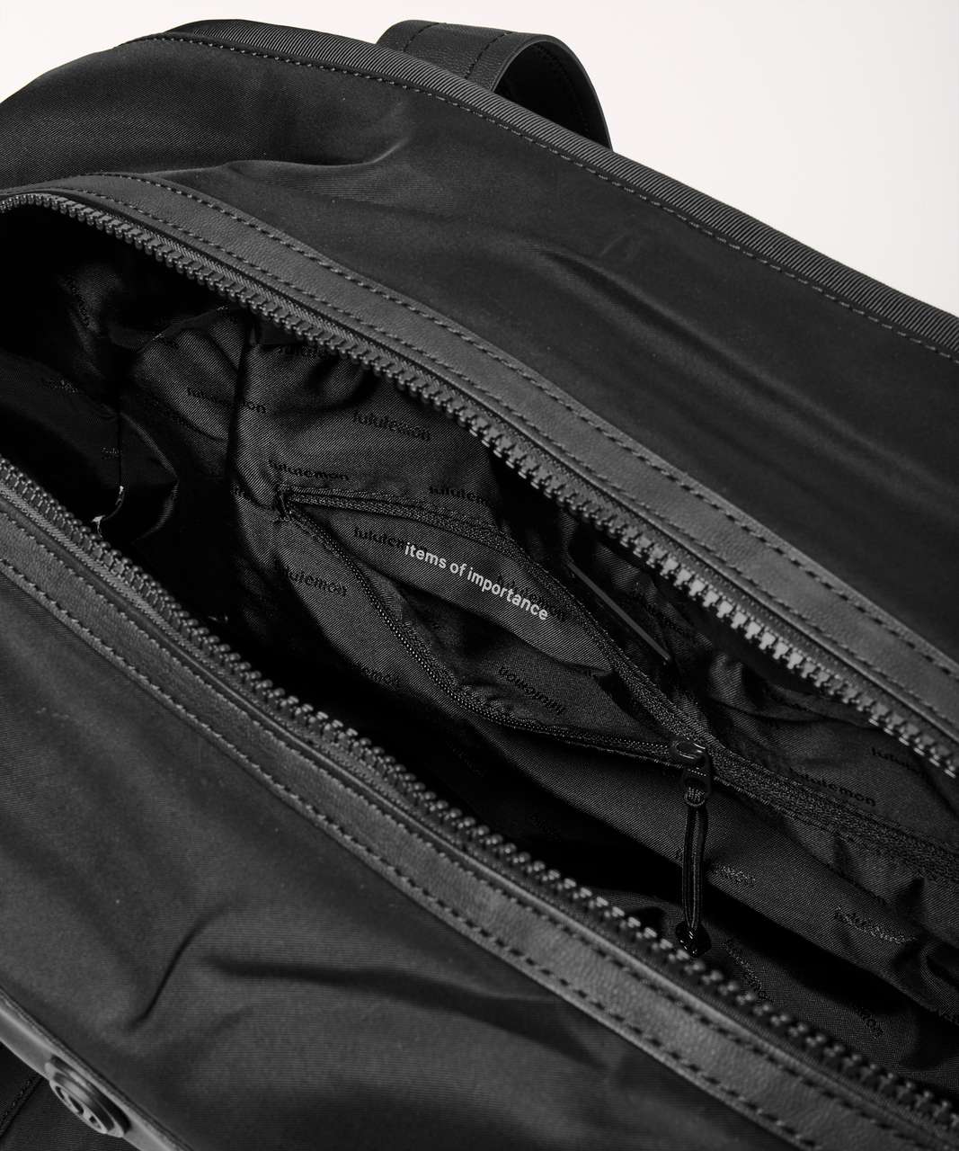 Lululemon Out Of Range Duffel *33L - Black (First Release)