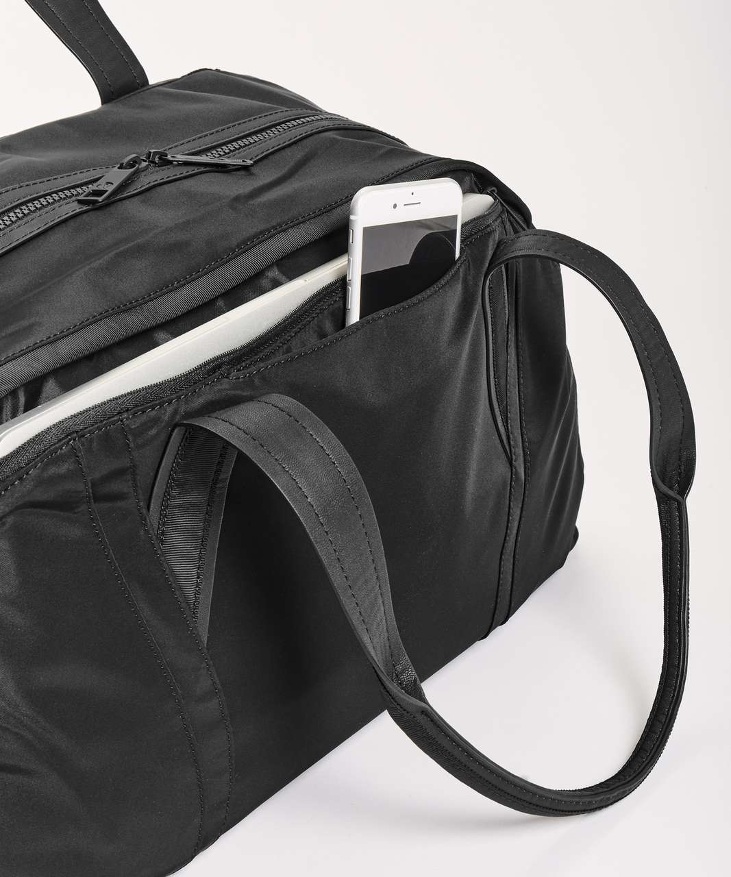 Lululemon Out Of Range Duffel *33L - Black (First Release)