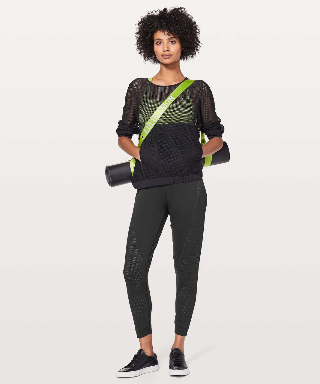 Lululemon Breeze By Jogger *Squad 27" - Black / Black