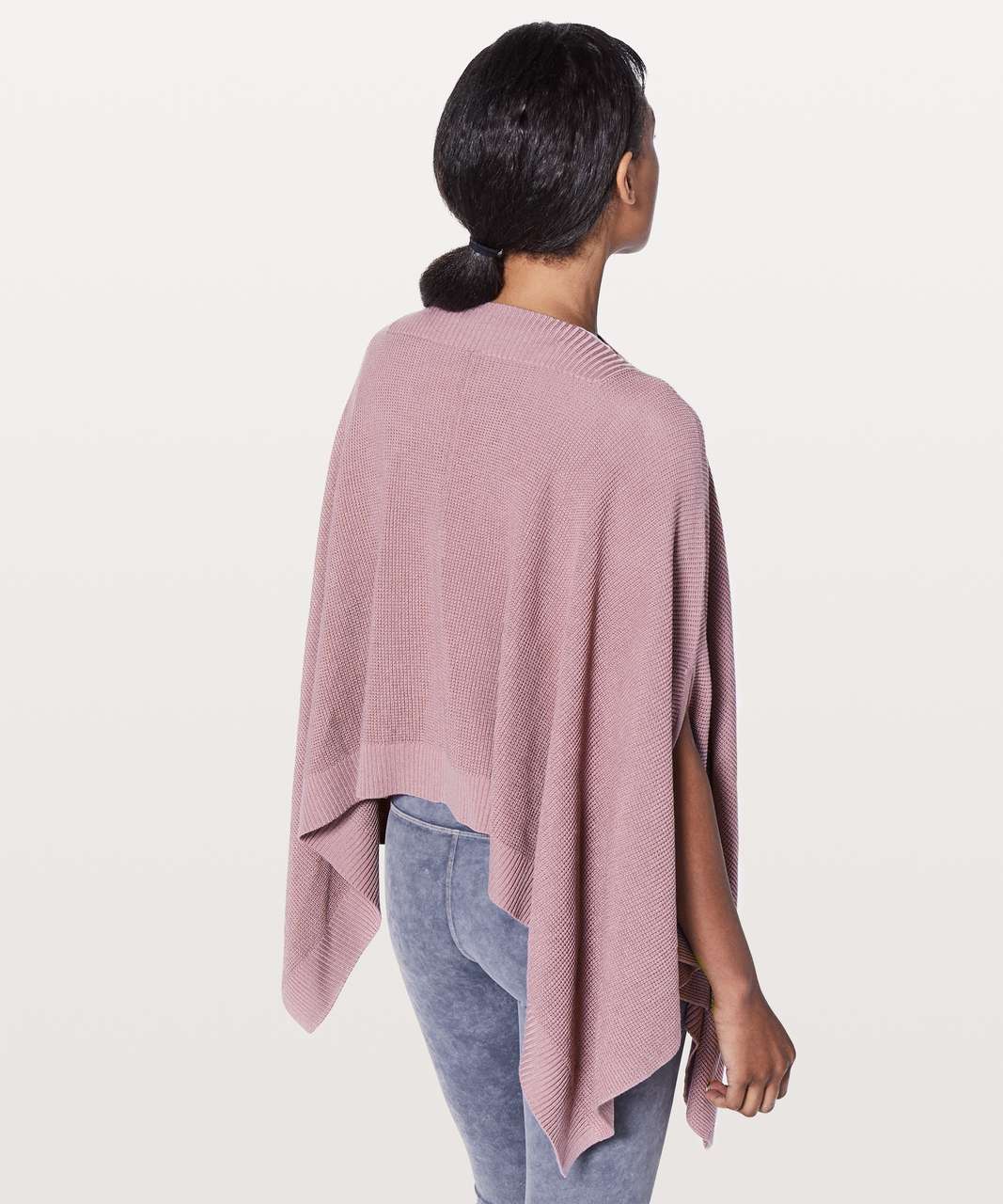 Lululemon Forward Flow Cape - Vintage Mauve