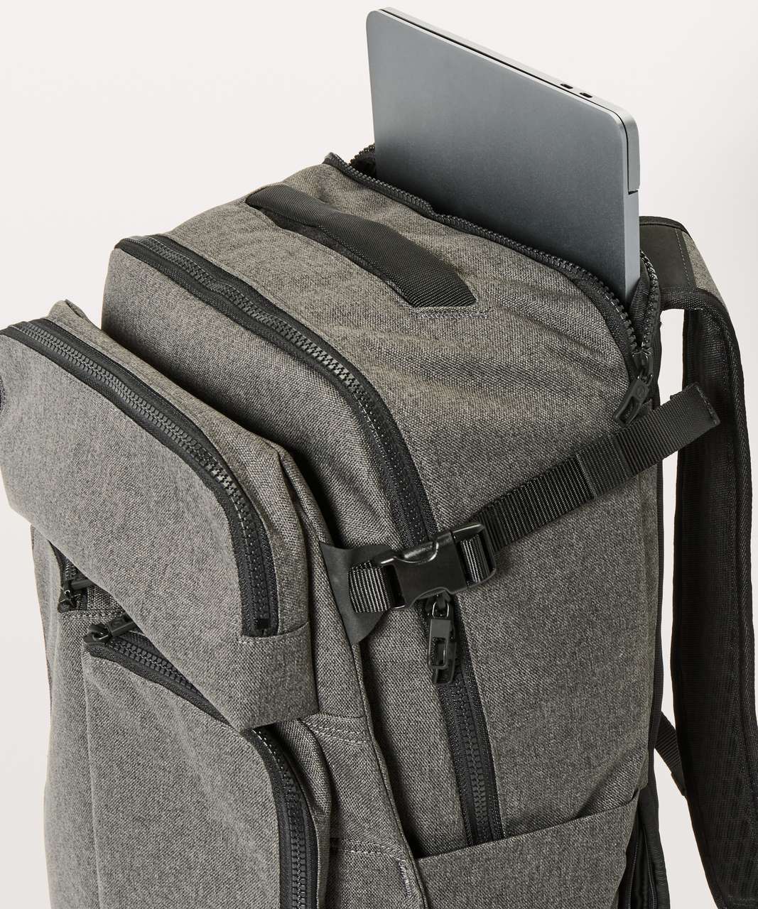 Lululemon Assert Backpack *30L - Heathered Core Dark Grey / Black