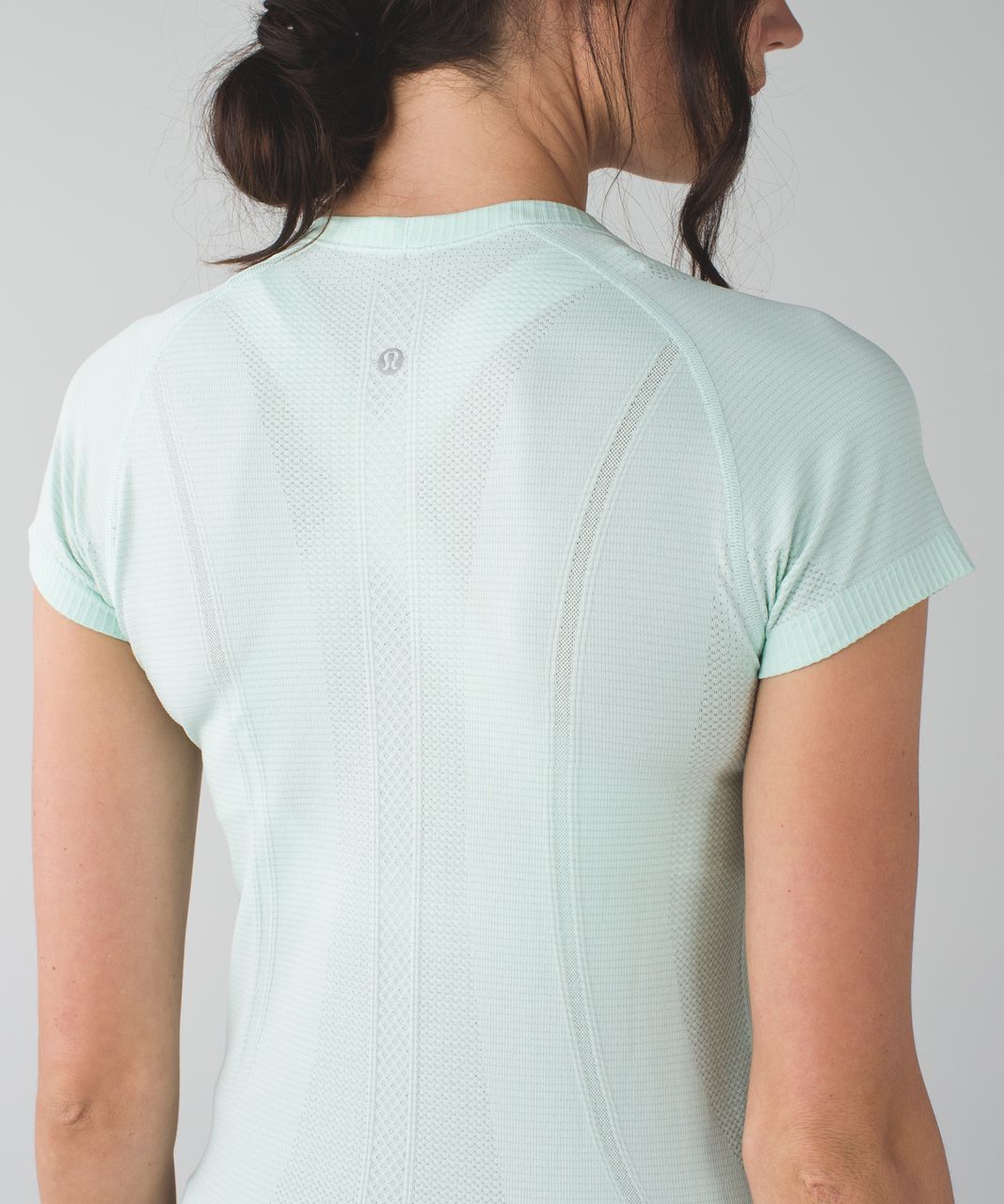 Lululemon Swiftly Tech Short Sleeve Crew - Heathered Sea Mist