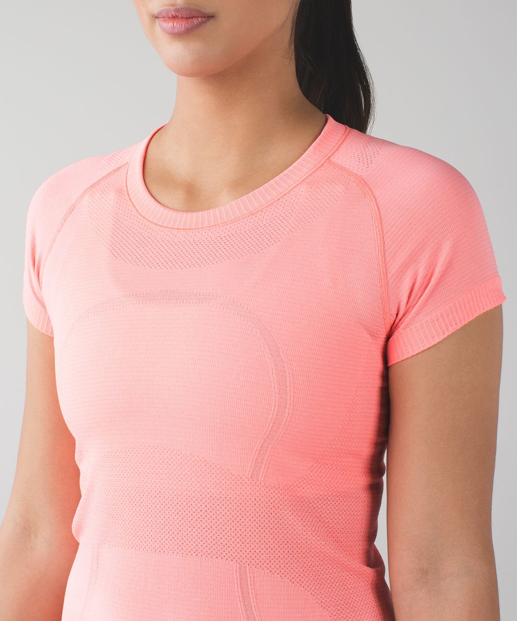 Lululemon Swiftly Tech Short Sleeve Crew - Heathered Very Light Flare