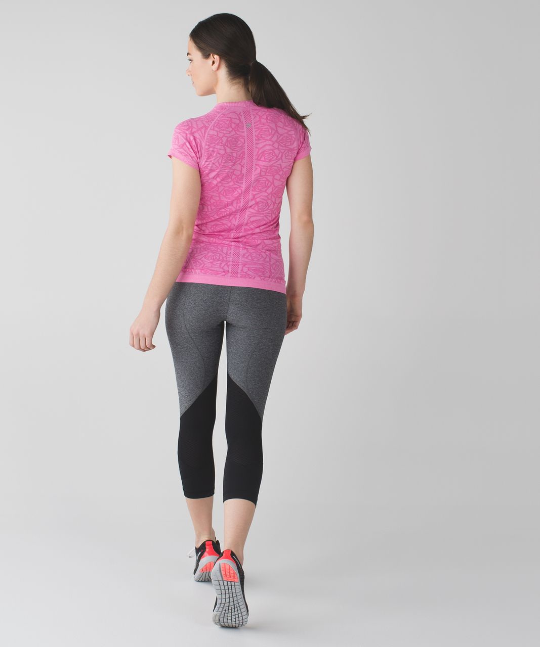 Lululemon Swiftly Tech Short Sleeve Crew - Heathered Pink Paradise